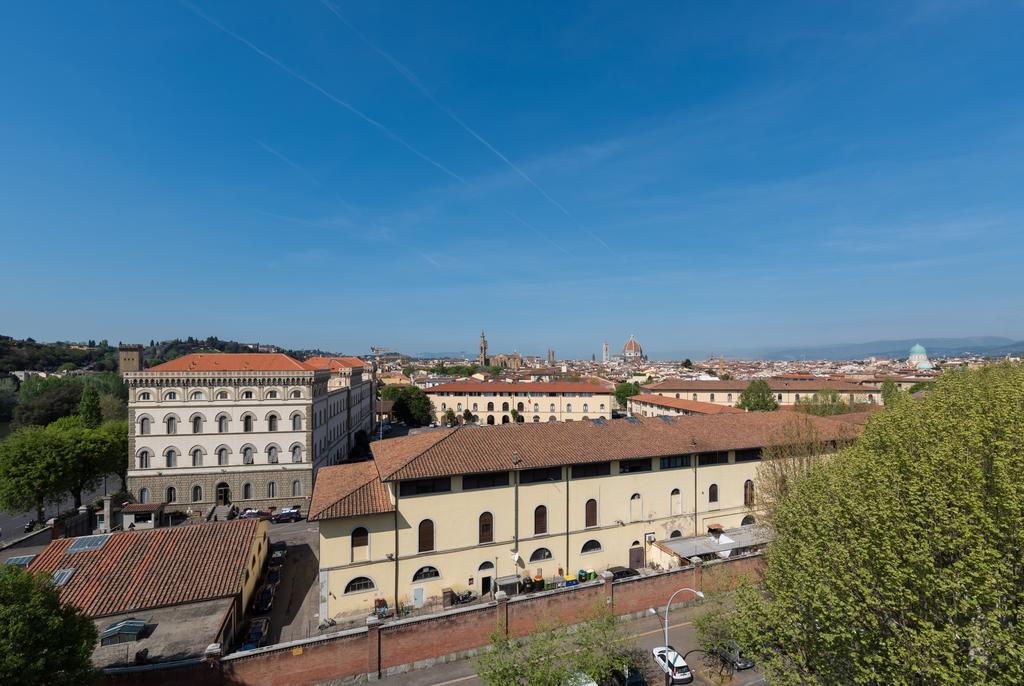 Roommo Lungarno Флоренция Экстерьер фото